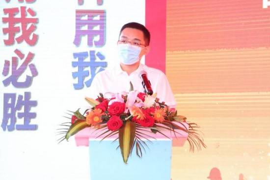 云图片