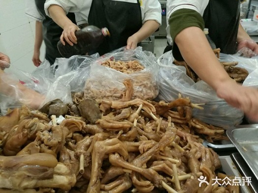为何肖氏贡鹅越卤越香?原来它火了40年还是有原因的!