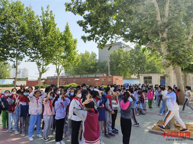 e886e7e91f3e533d14c2a6272e254bd.jpg e886e7e91f3e533d14c2a6272e254bd.jpg